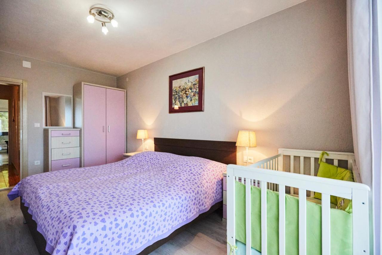 Villa Grdelina Supetar Bagian luar foto