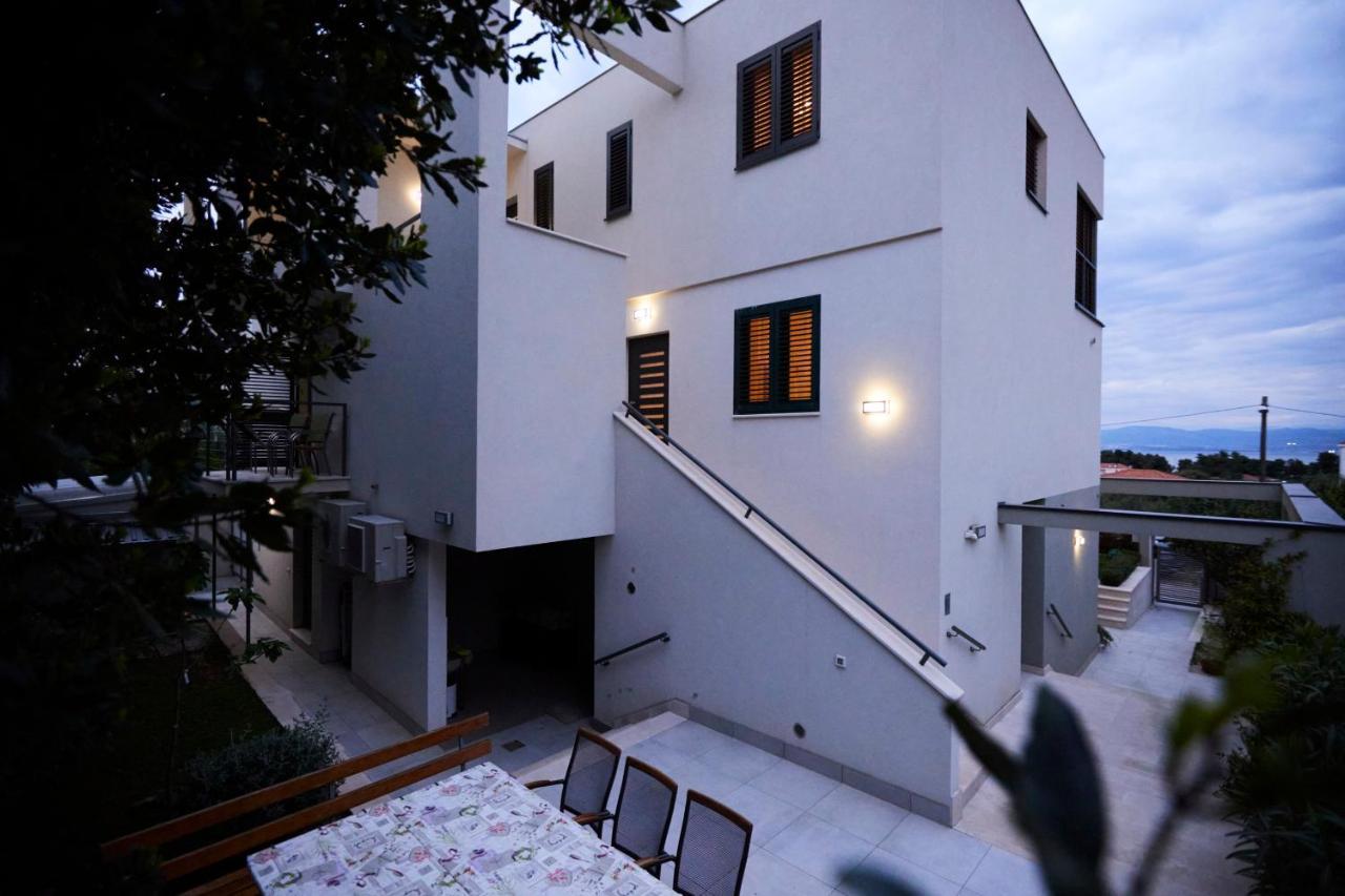 Villa Grdelina Supetar Bagian luar foto